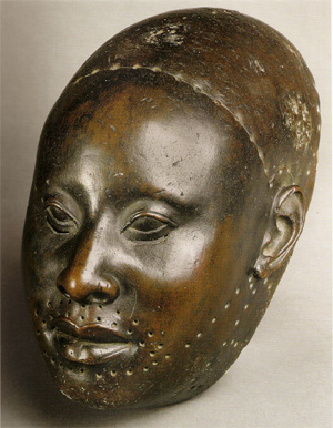 tête en bronze yoruba, Ife. XIIe siècle
